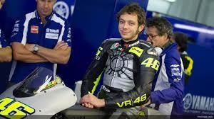 Cara Valentino Rossi bersenang - senang