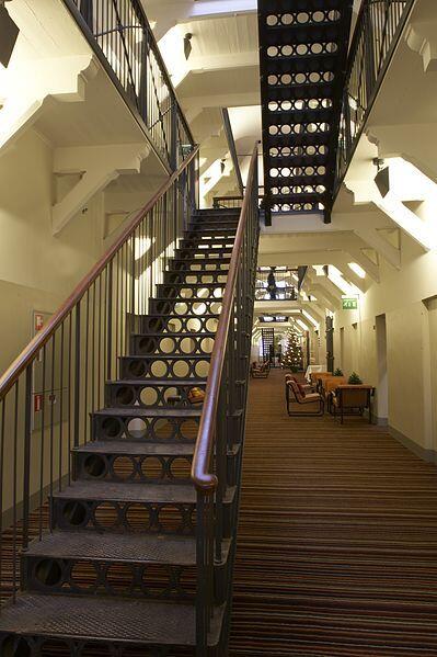 6 Hotel Penjara Paling Unik di Dunia