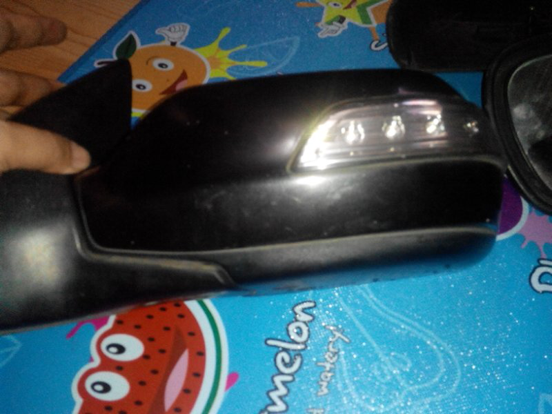 wts spion 2nd elektrik xenia lama, sepasang