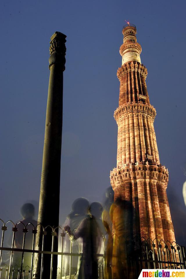Qutub Minar, menara tertinggi di India berusia 1.000 tahun