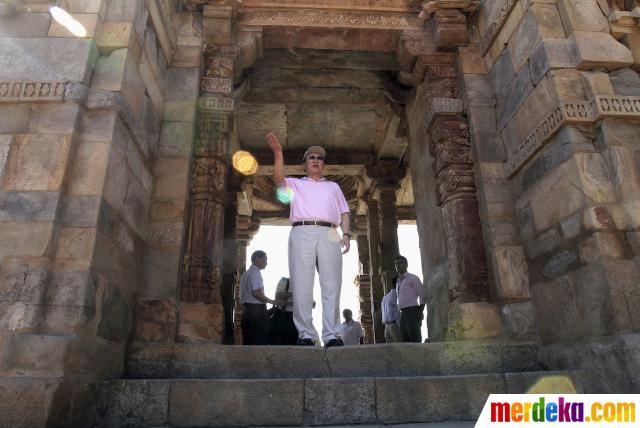 Qutub Minar, menara tertinggi di India berusia 1.000 tahun