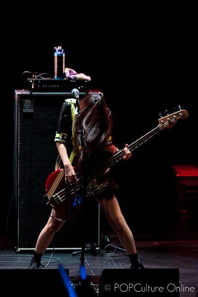 Tomomi Ogawa - Bassist band asal jepang SCANDAL &#91;++PICS&#93;