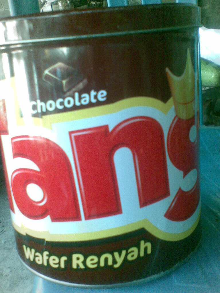 HATI-HATI ...! BISCUIT PALSU BEREDAR...