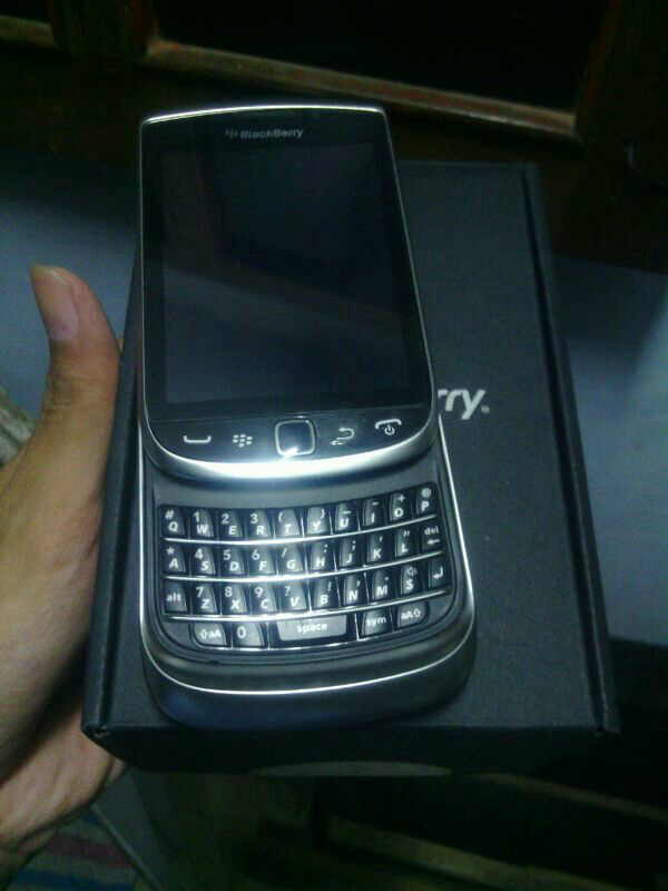 JUAL BB Blackberry 9810 Torch 2 Silver Malang