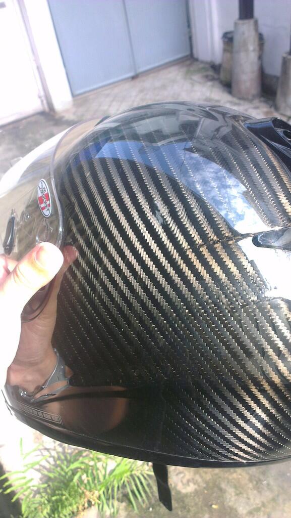 Helm Full Carbon ORIGINAL like new