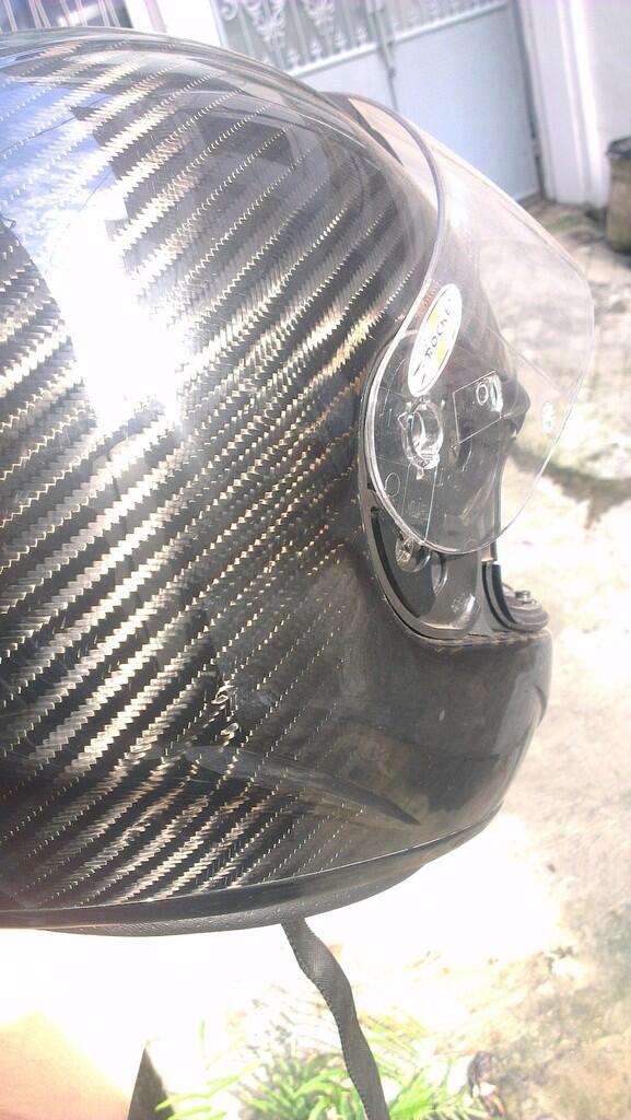 Helm Full Carbon ORIGINAL like new
