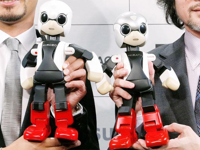 GILA ! JEPANG LUNCURKAN ROBOT YANG MAMPU BICARA KE LUAR ANGKASA