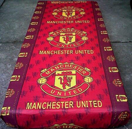 Manchester United sprei dan selimut