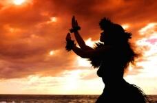 Tidak Punya Rumah di Hawai, Silahkan Angkat Kaki!