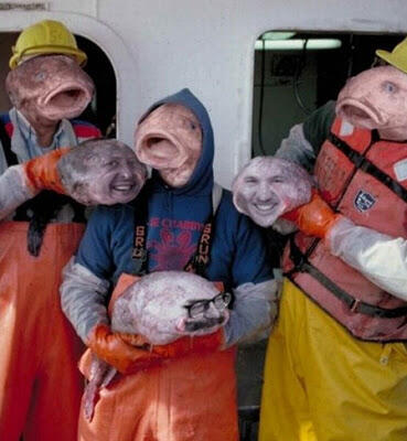 Ketika dunia manusia terbalik, terbalik bagaimana?