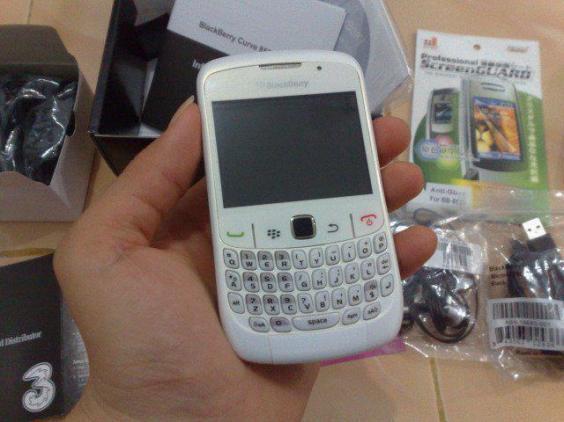 Jual Blackberry BM Torch 9800&Onyx 3 Bellagio&Curve 9300 3G&Onyx 2&Gemini 8520
