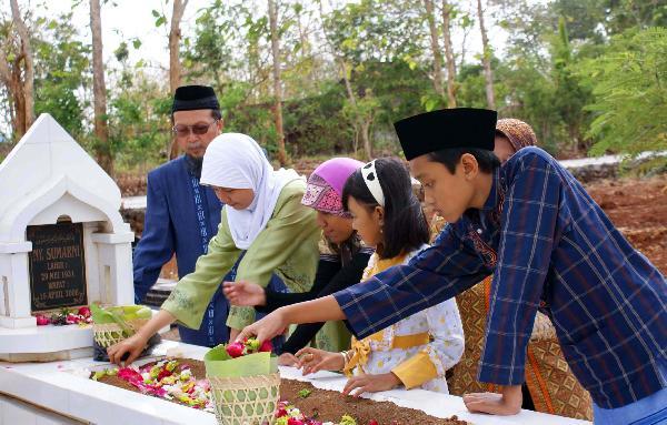 Hal-Hal Ini Hanya Bisa Kita Temukan Saat Lebaran 