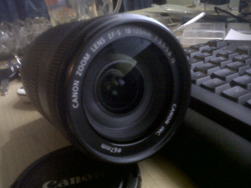 canon efs 18-135 is