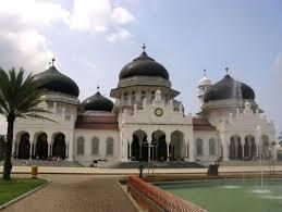 Masjid Raya Baiturrahman,Keindahan Masjid di Nusantara berawal dari sini