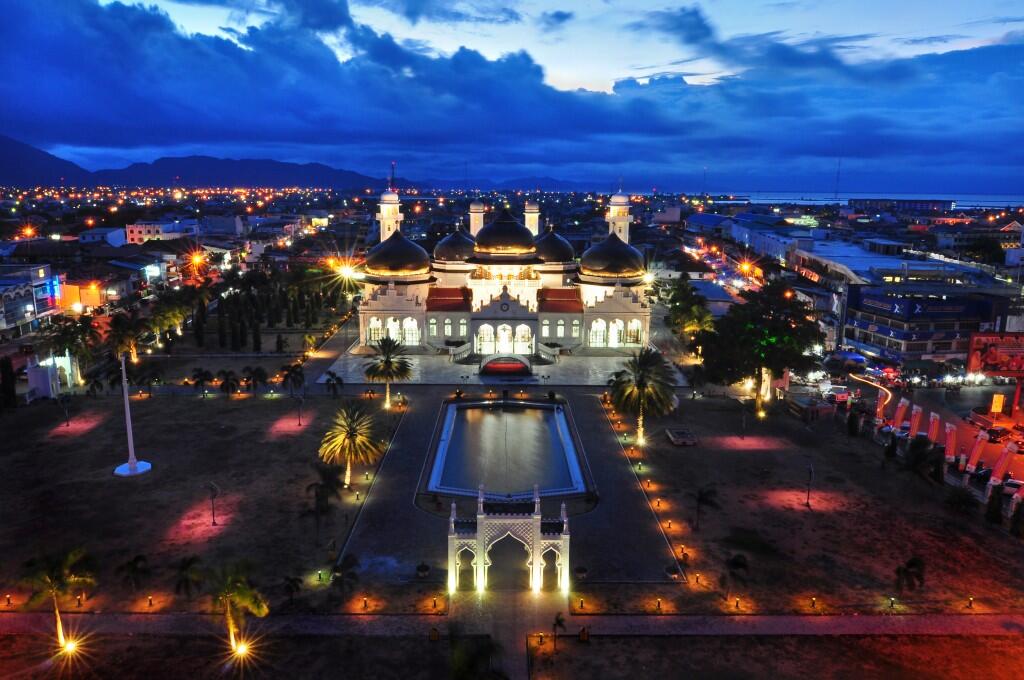 Masjid Raya Baiturrahman,Keindahan Masjid di Nusantara berawal dari sini