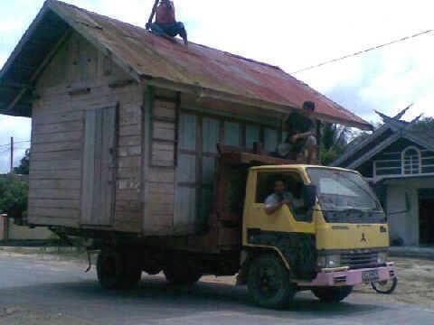 Alternatif Mudik Paling Ekstrim ( Berani Nyoba?!!! )