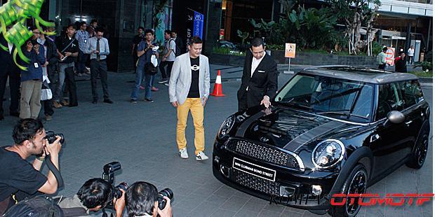 Clubman Bond Street, MINI Bergaya Funky Klasik