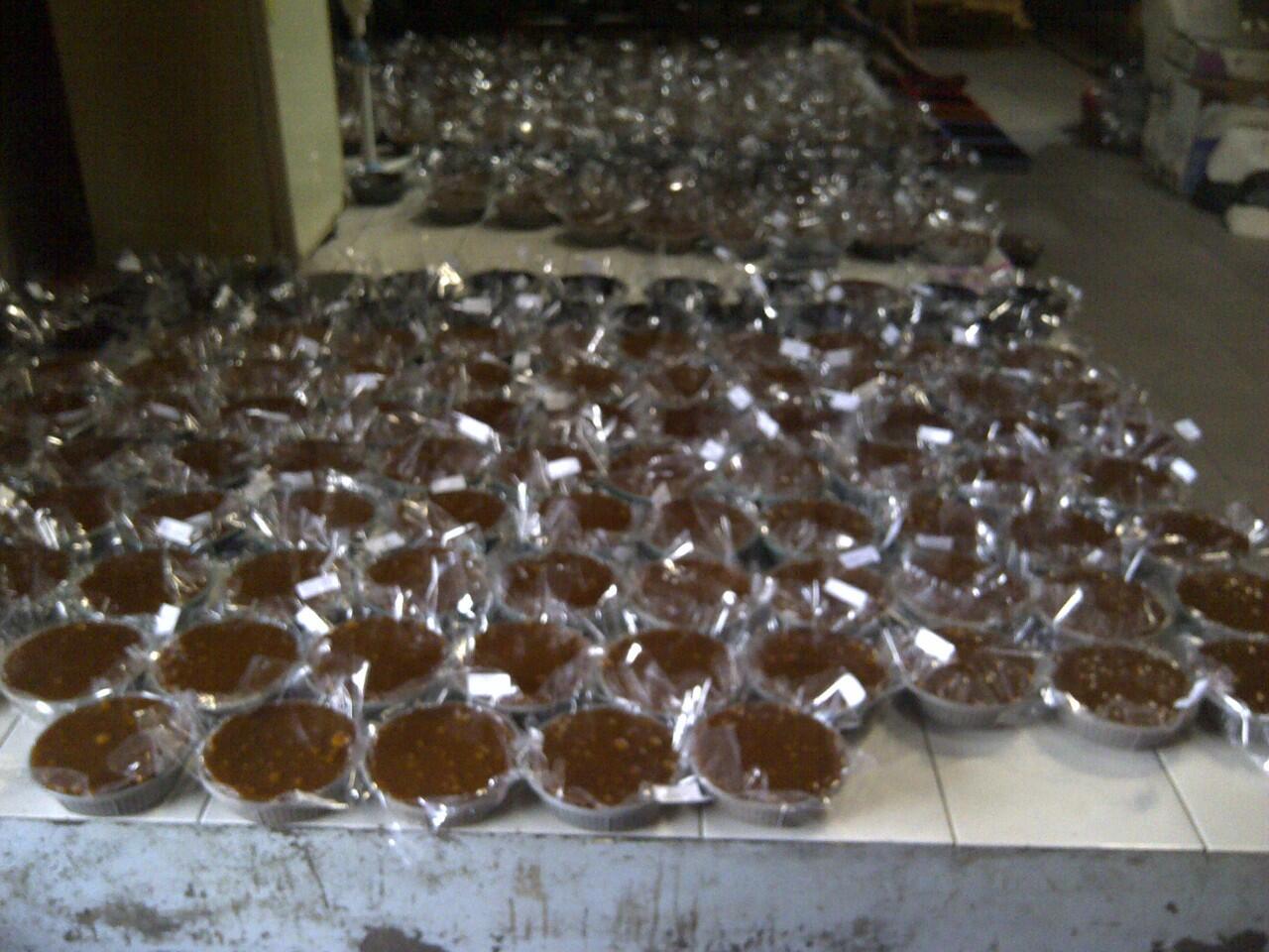 Menjual Dodol Betawi Asli Bu YUYUN Pejaten Timur Kalibata
