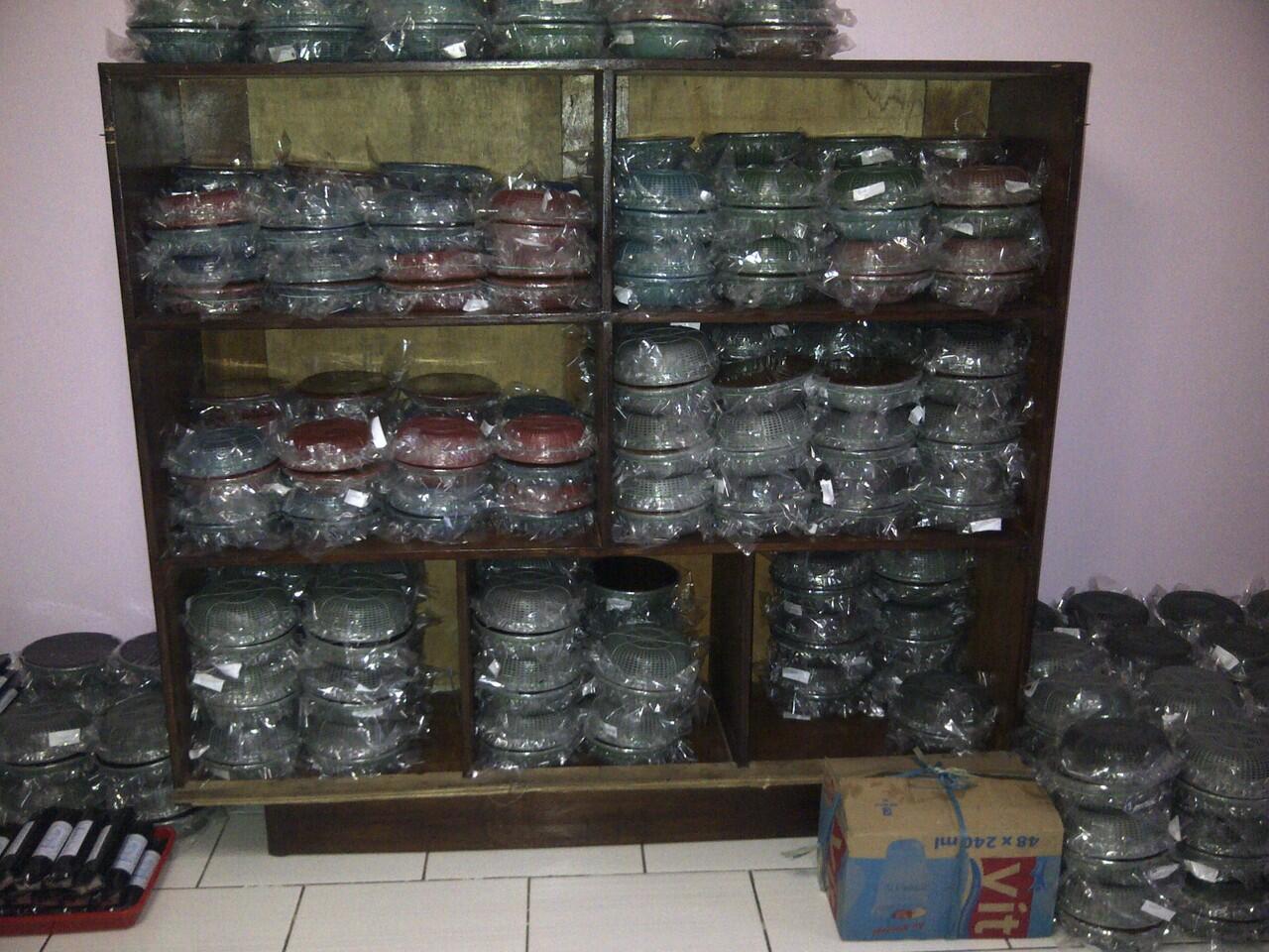 Menjual Dodol Betawi Asli Bu YUYUN Pejaten Timur Kalibata