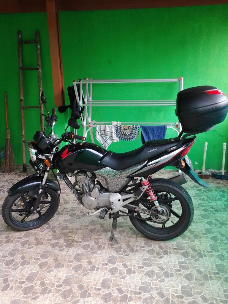 Terjual Honda Megapro 2008 Modif Touring KASKUS