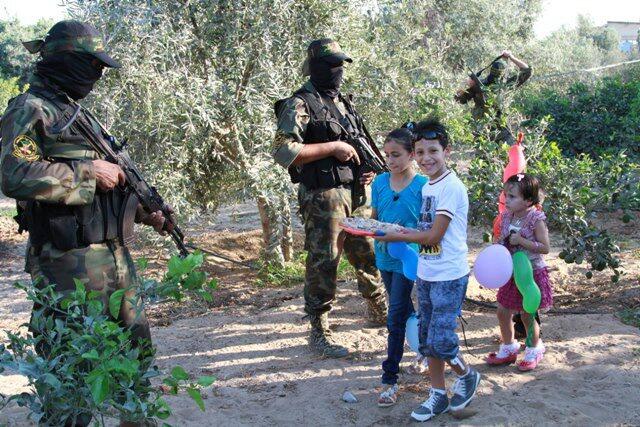 Hari Raya Idul Fitri Di Palestina (FOTO)