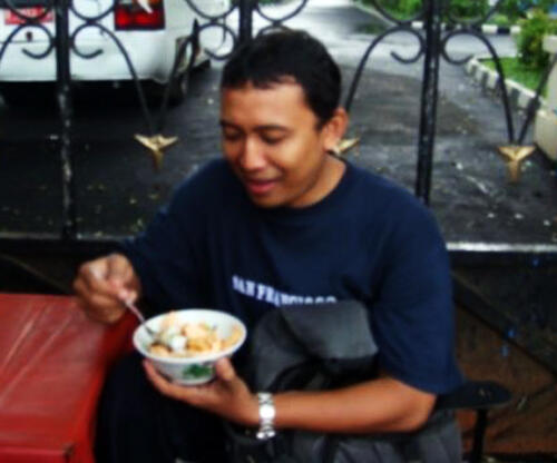 Penikmat bubur sejati