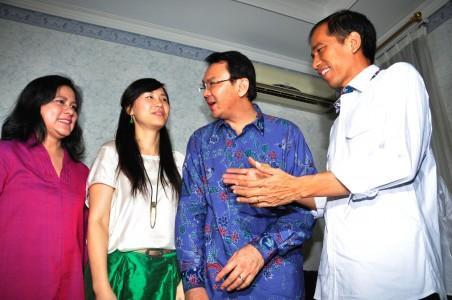 Kesederhanaan Istri Gubernur dan Wakil Gubernur DKI Jakarta