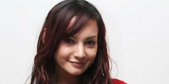 4 Misteri di balik tewasnya model Della Caroline
