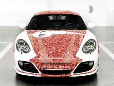 2 Juta Foto Facebook Fans di Bodi Porsche Cayman S