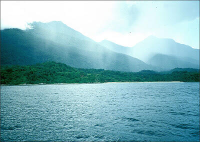DANAU PALING DALAM DI DUNIA GANN!!!!!