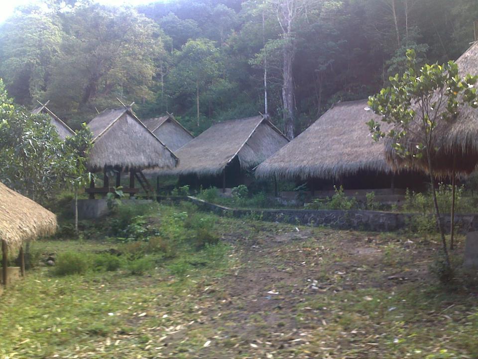 PAKET LIBURAN DI PULO LOMBOK GAYA BACKPACKER