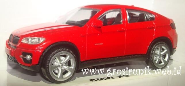 Terjual Miniatur mobil  bmw lamborghini landrover CRV  