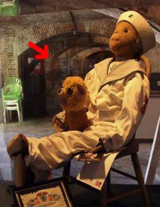 Kisah Boneka: Robert The 'Haunted' doll