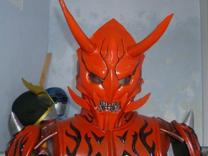 menerima pemesanan kostum cosplay kusus berarmor