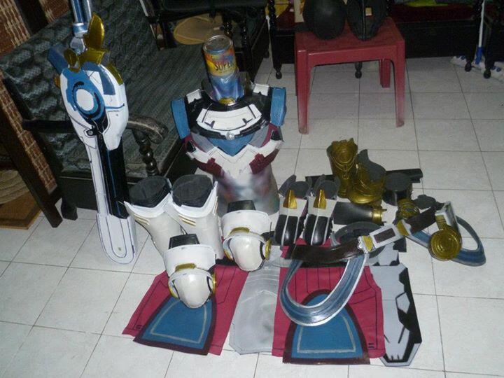 menerima pemesanan kostum cosplay kusus berarmor
