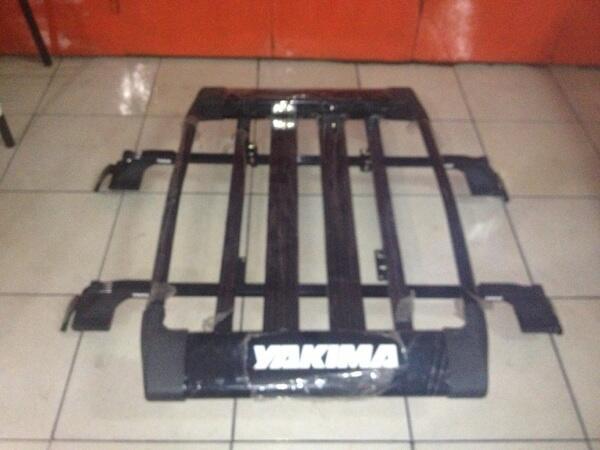 RACK BAGASI ATAS MOBIL
