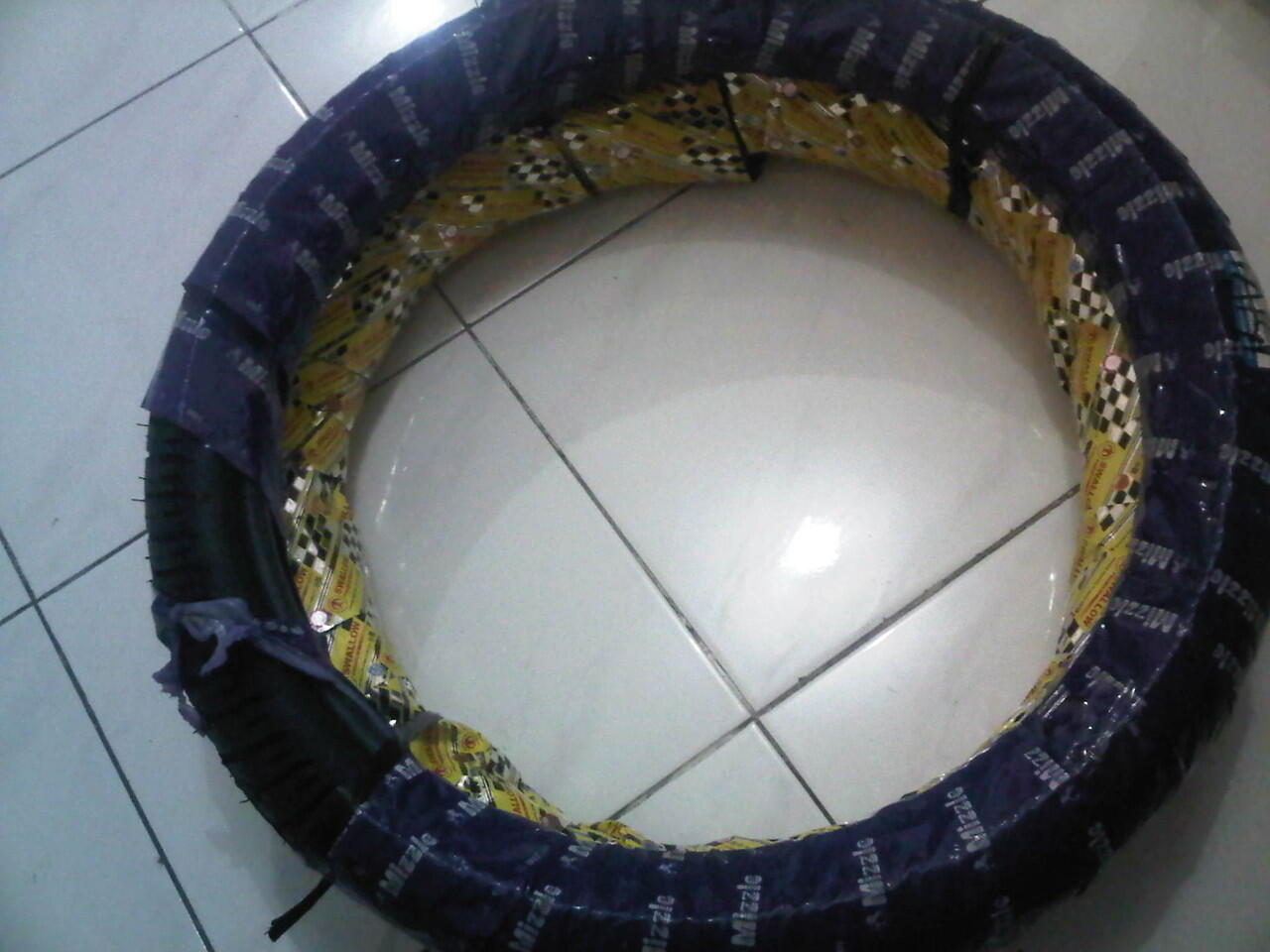 BAN LUAR SEPEDA MOTOR MIZZLE & SWALLOW