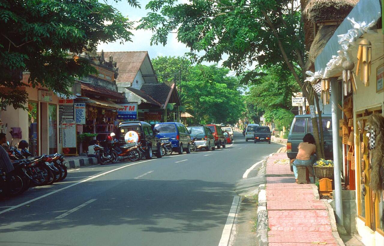 10 Tempat yang mesti di kunjungi saat di BALI