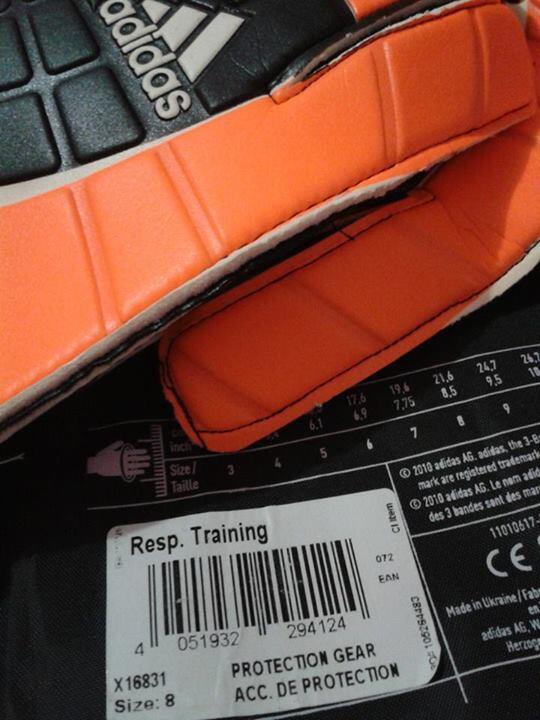 for sale glove ADIDAS RESPONSE TRAINING size 8 ORIGINAL ! 250rb
