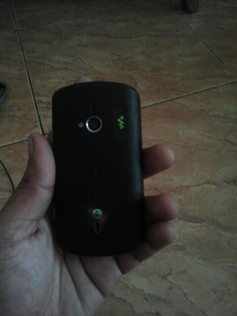 Sony Xperia Live With Walkman (lww)