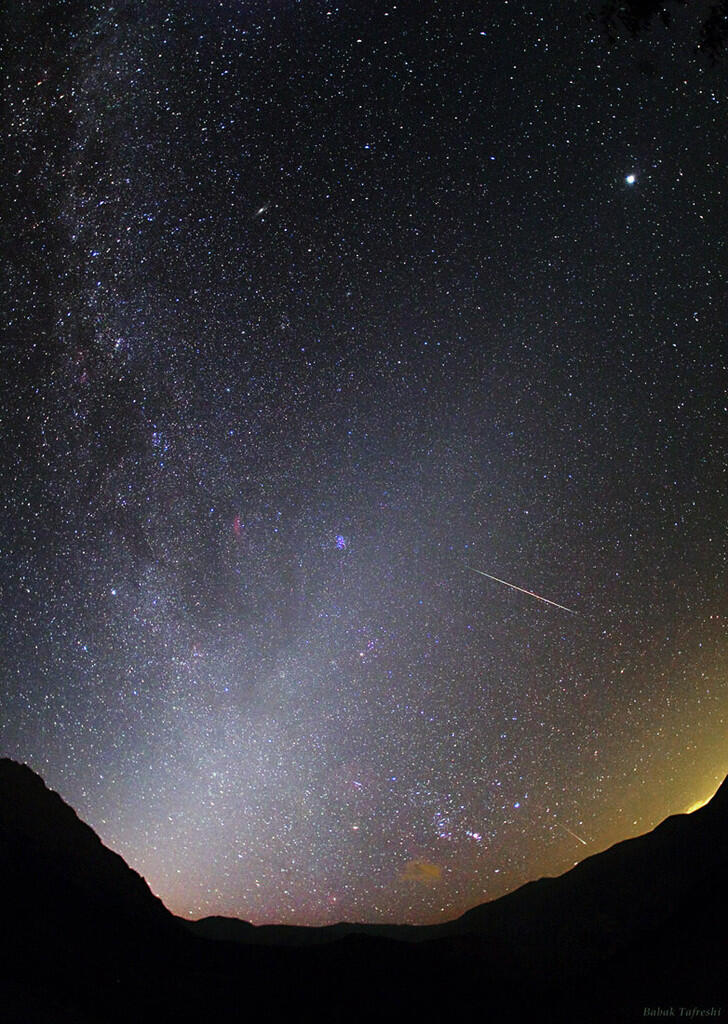 Hujan Meteor Perseid Masih Ada Malam Ini dan Lusa