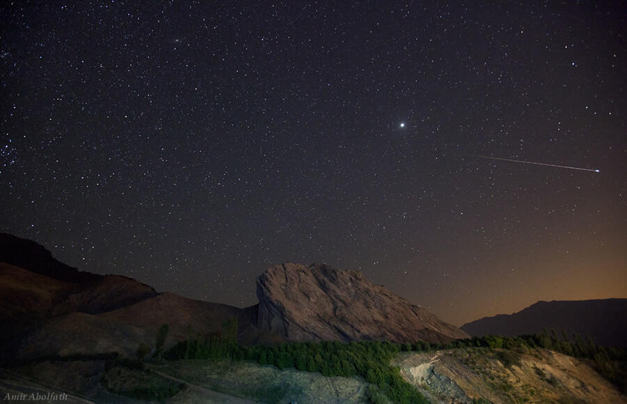 Hujan Meteor Perseid Masih Ada Malam Ini dan Lusa