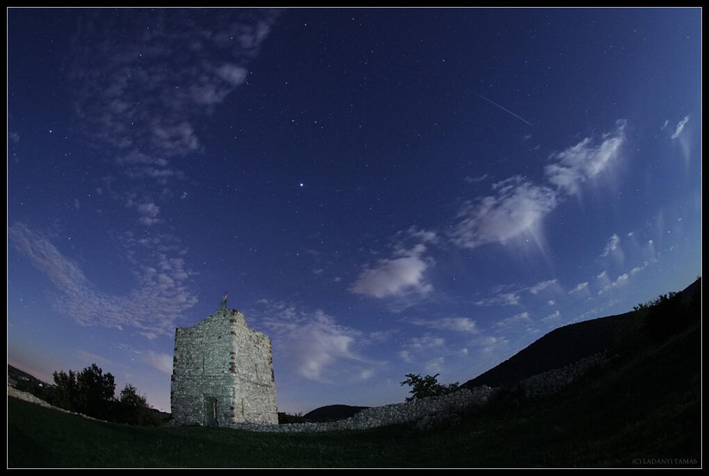 Hujan Meteor Perseid Masih Ada Malam Ini dan Lusa