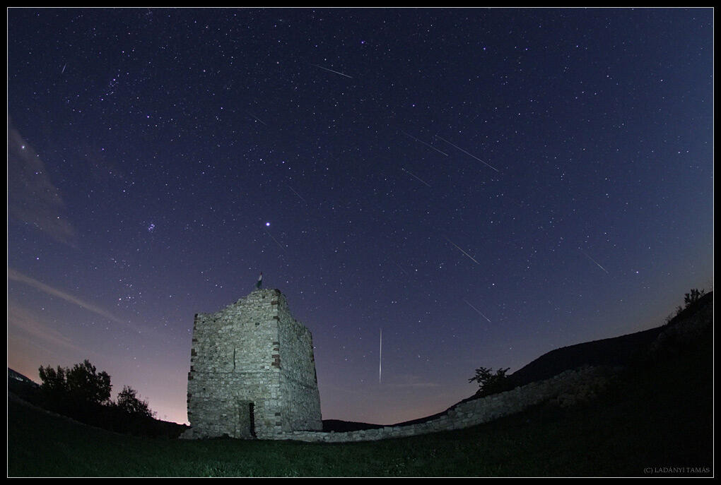 Hujan Meteor Perseid Masih Ada Malam Ini dan Lusa
