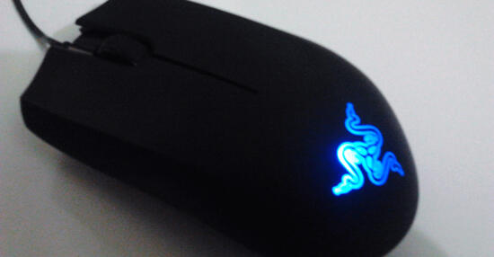 Mencari duit dengan bermodalkan mouse RAZER 