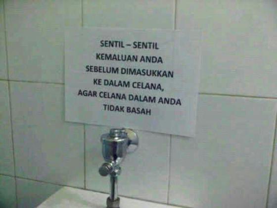 Terdapat Pada Toilet Cowok gan &#91;MASUK&#93;