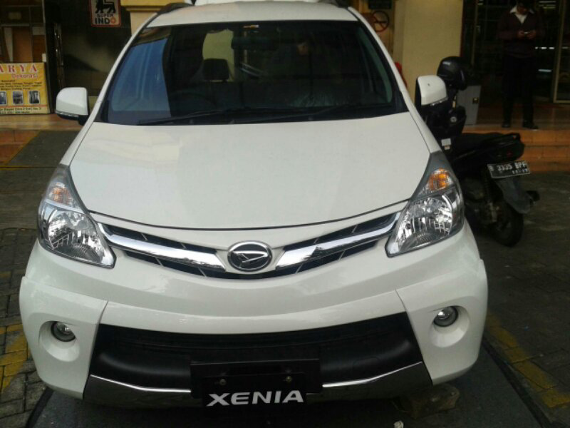 Xenia airbag paket DP murah dapat cash back juga.