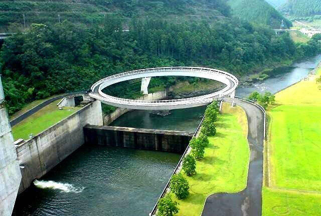7 Jembatan Paling Unik di Dunia