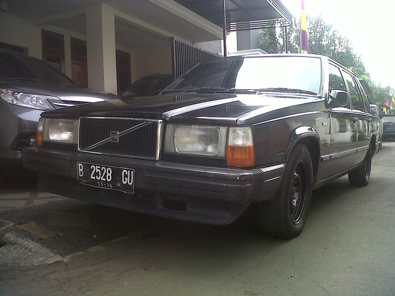 JUAL CEPAT VOLVO 740 GLE 89 AKHIR 25 JUTA NEGO SAMPE DEAL