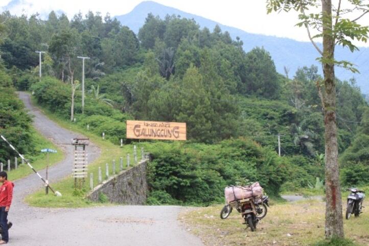 Pesona Gunung Galunggung Tasikmalaya